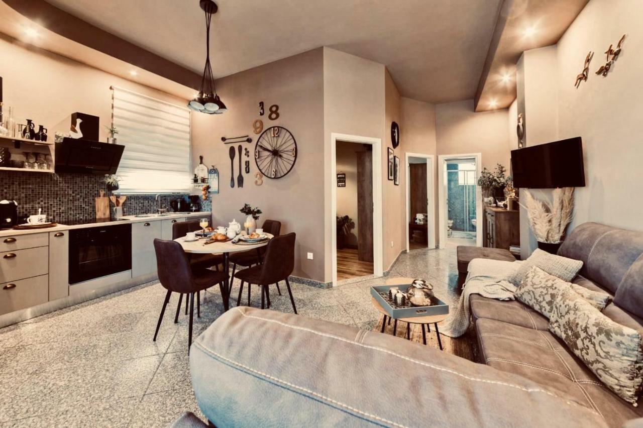 Apartman Deluxe No.8 *